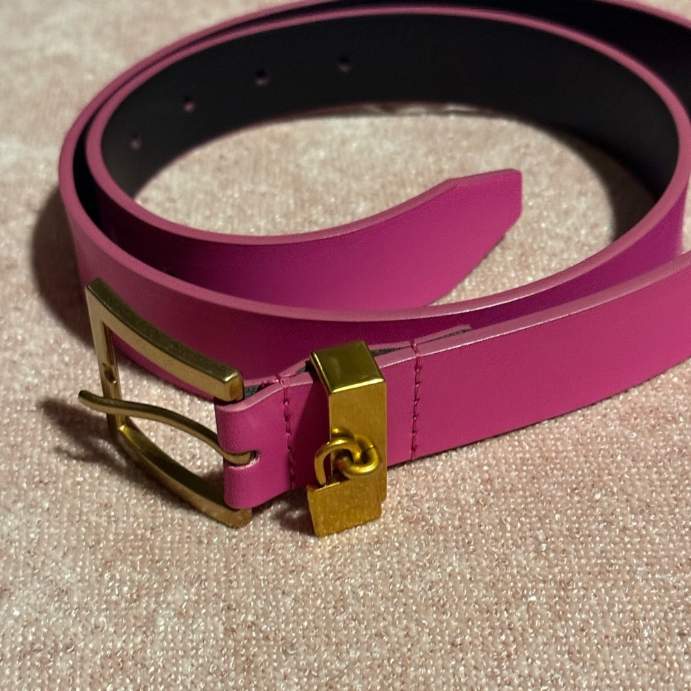 Kurt Geiger pink Belt with Gold Buckle M/L